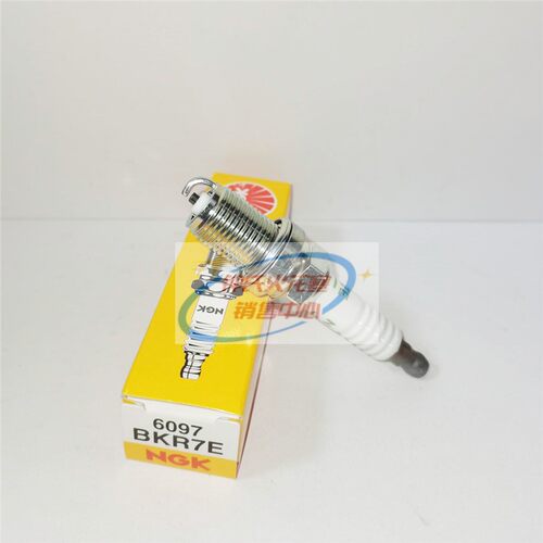 NGK火花塞BKR7E 6097适用老款保时捷博克斯特Carrera卡曼04-09年