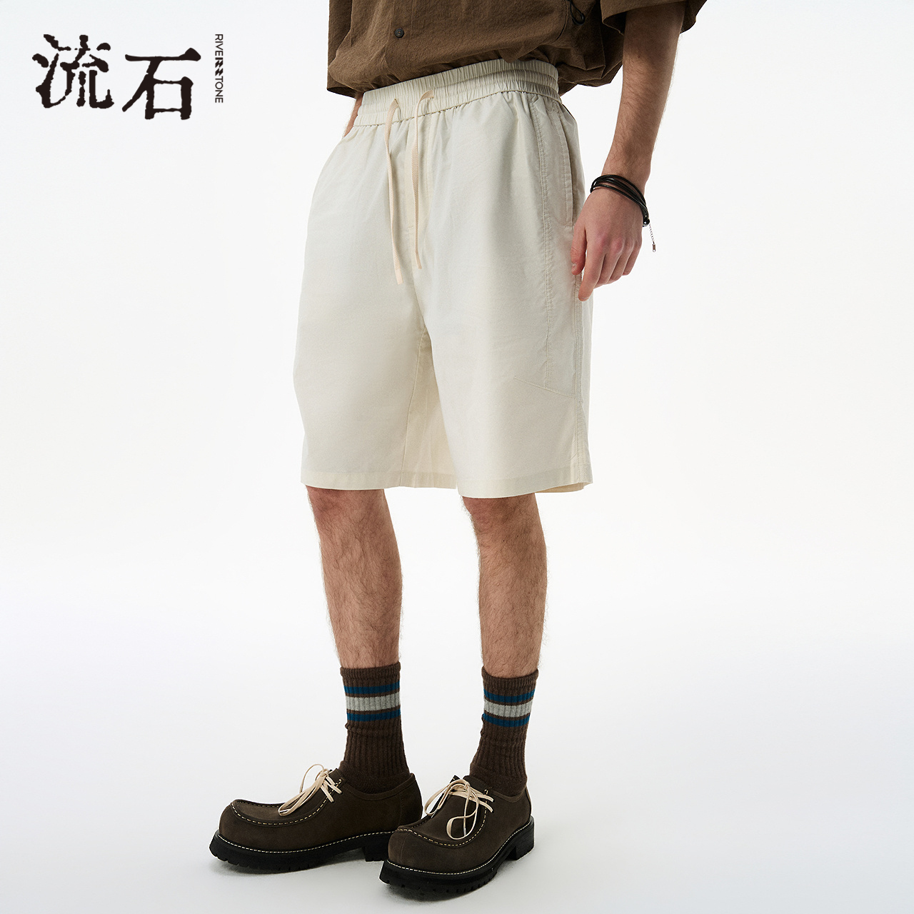 流石男装米白拼接休闲短裤2025年夏季新款男士宽松减龄百搭直筒裤