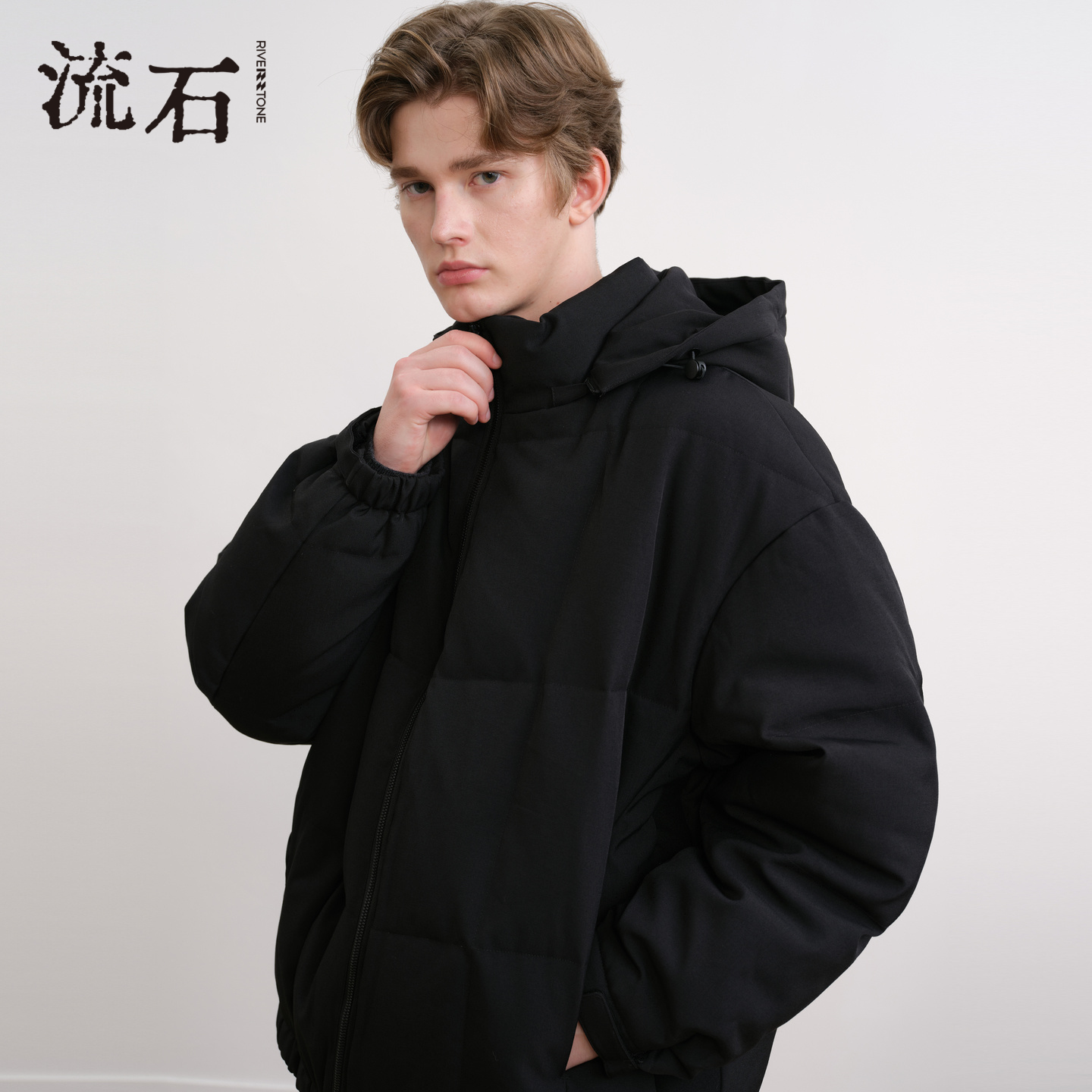 商场同款流石男装时尚连帽羽绒服