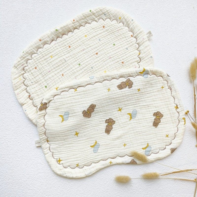 a类纯棉纱布云片枕婴儿护脊平枕头拍嗝巾防吐奶垫肩巾吸湿透气