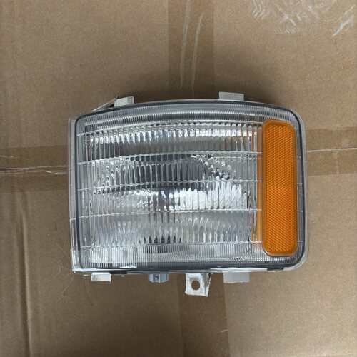 适配mitsubishi fuso super great f350 角灯 转向灯