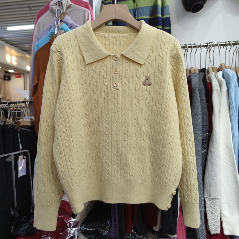 8145秋冬女翻领长袖针织衫毛衣套头打底衫麻花小熊宽松专柜品质