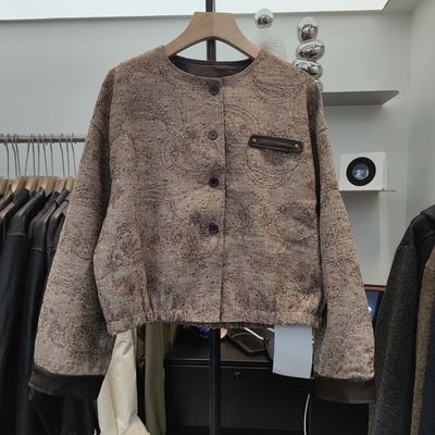 8126休闲设计感简约圆领长袖短外套女秋季显瘦上衣宽松提花