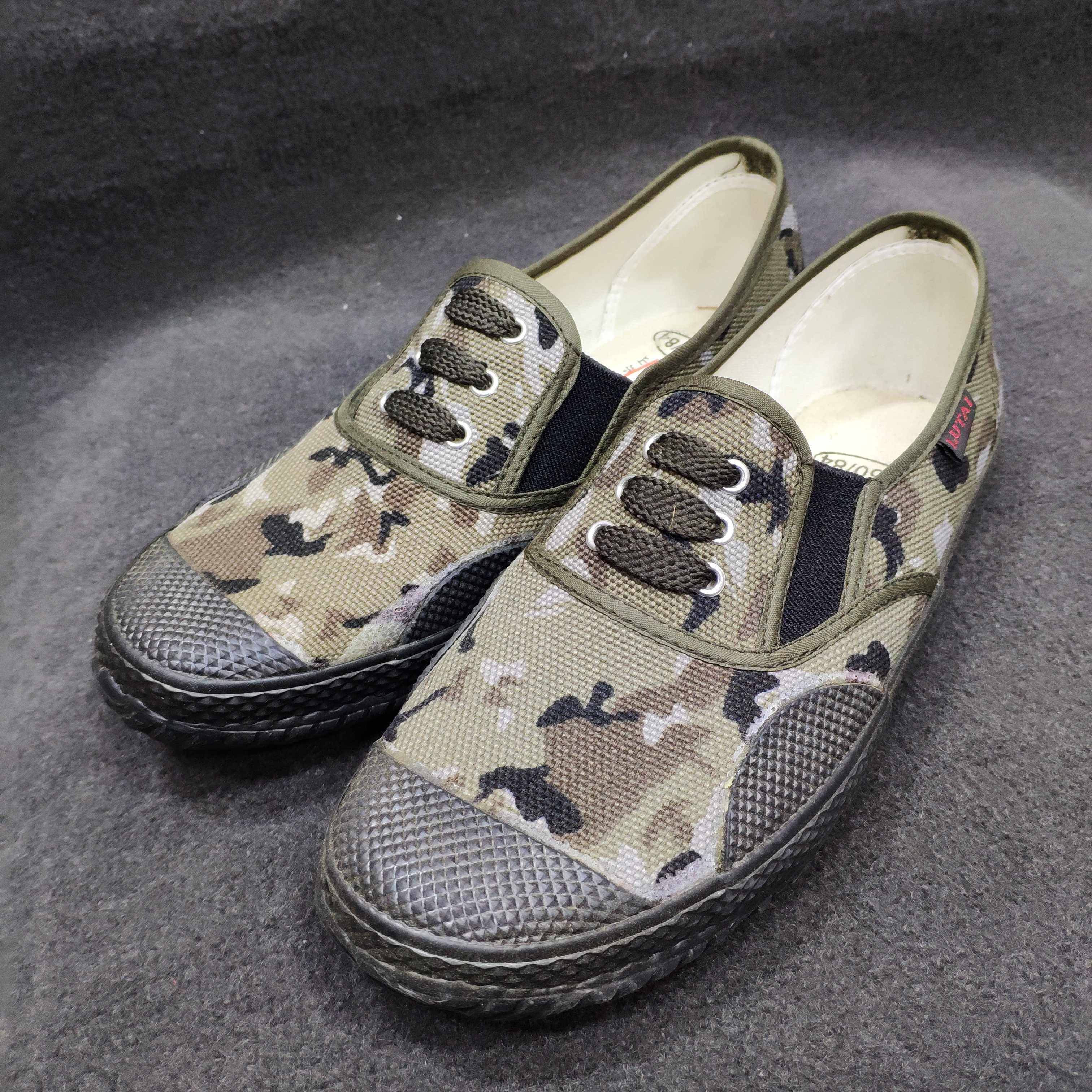 鲁泰正品劳动鞋男劳保工地干活专用鞋懒人鞋一脚蹬浅口迷彩帆布