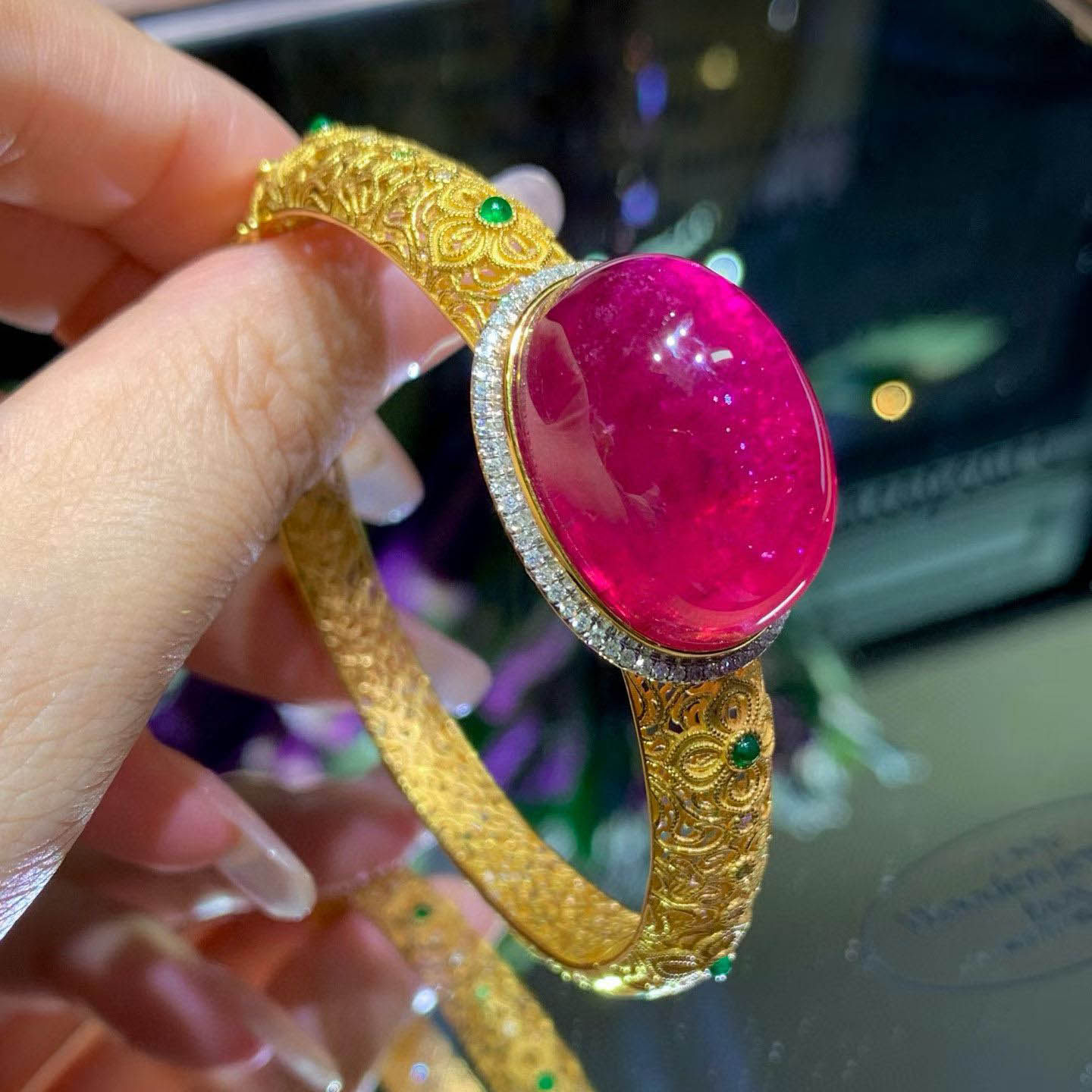 魅晶天然水晶晶体通透双桃红碧玺蛋面复古花丝高贵手镯