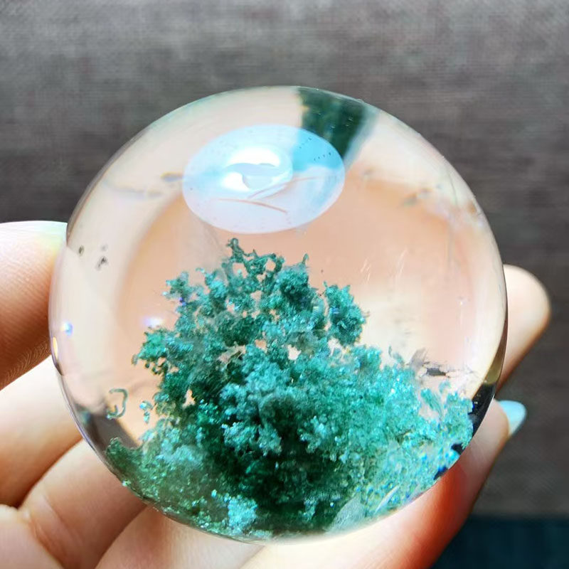 魅晶天然水晶晶体通透全包裹绿幽灵海草球摆件
