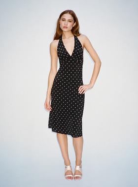 24黑色波点v领挂脖连衣裙女夏法式气质显瘦海边度假裙子l24523-LF