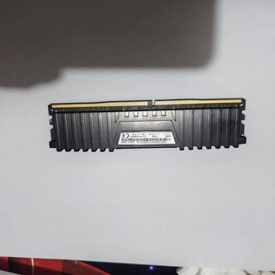 议价海盗船DDR4 3000 16G内存条 台湾原厂生产 成