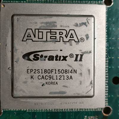 议价EP2S180F1508I4N拆机带板，实物图片，售出不