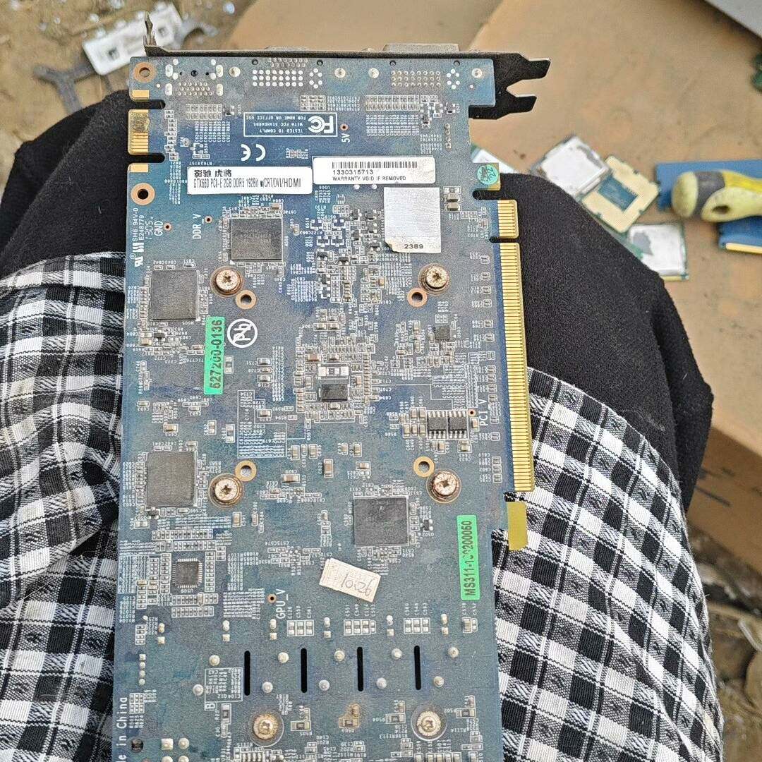 议价影驰虎将GTX660显  2G   正常拆机   成色如