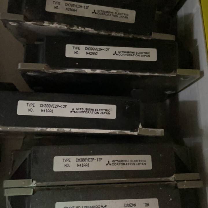 议价CM300YE2P-12F，CM300YE2N-12F，CM