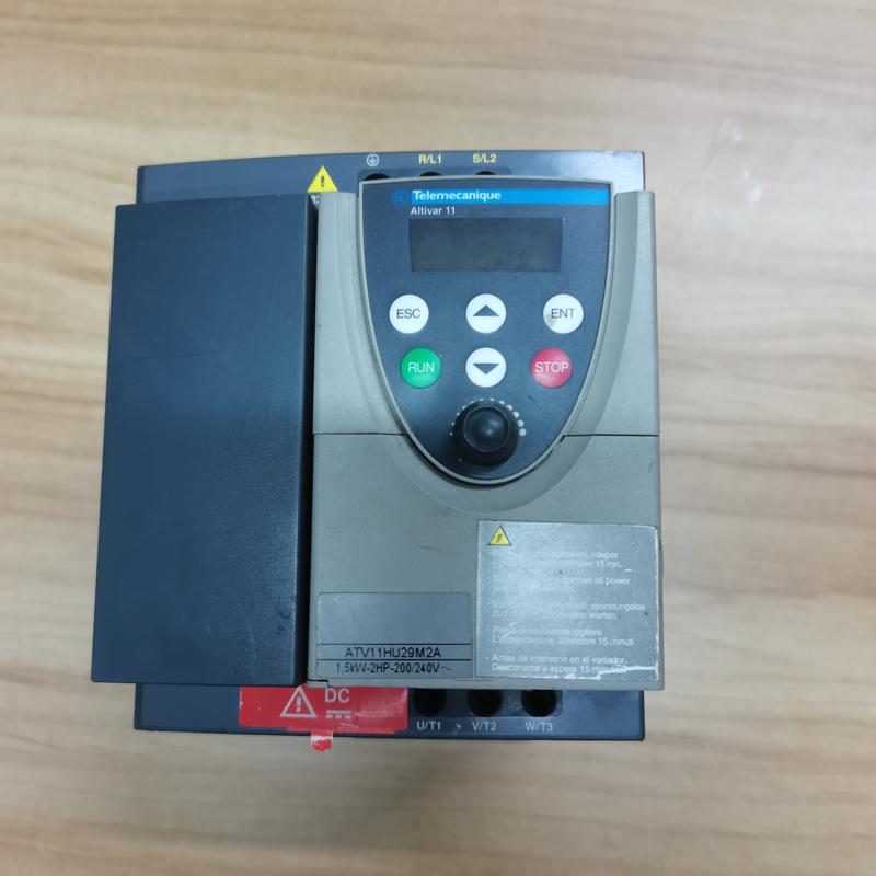 议价ATV11HU29M2A德变频器1.5KW 220V
