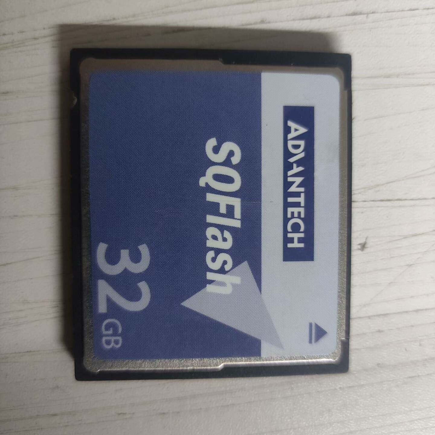 议价工业级内存卡研华内存卡SQFlash32G内存卡