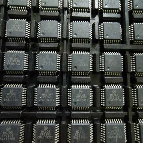 议价MC100EP210S数量750个，单价10元，每单快递