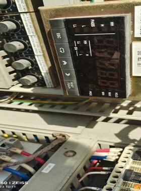 议价OMROnK3N  R-NB1A一台成色如图拆机现货包邮