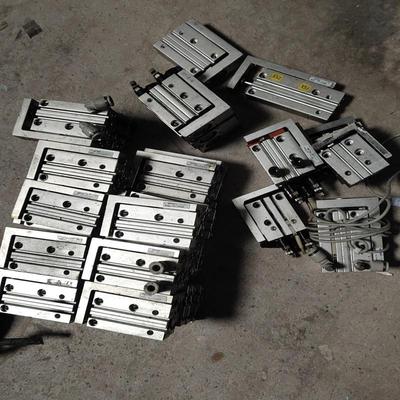 议价亚德客滑台气缸，HLH10X30S，HLH10X15S，