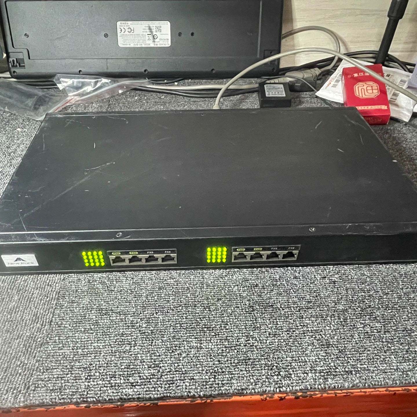 议价讯时语音网关om60E-16s/16一台。迅时o口网