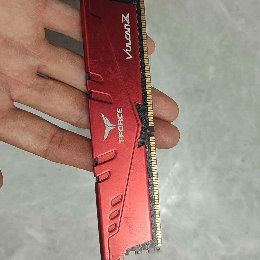 议价十铨8G3200冥神内存条，拆机，功能包好，