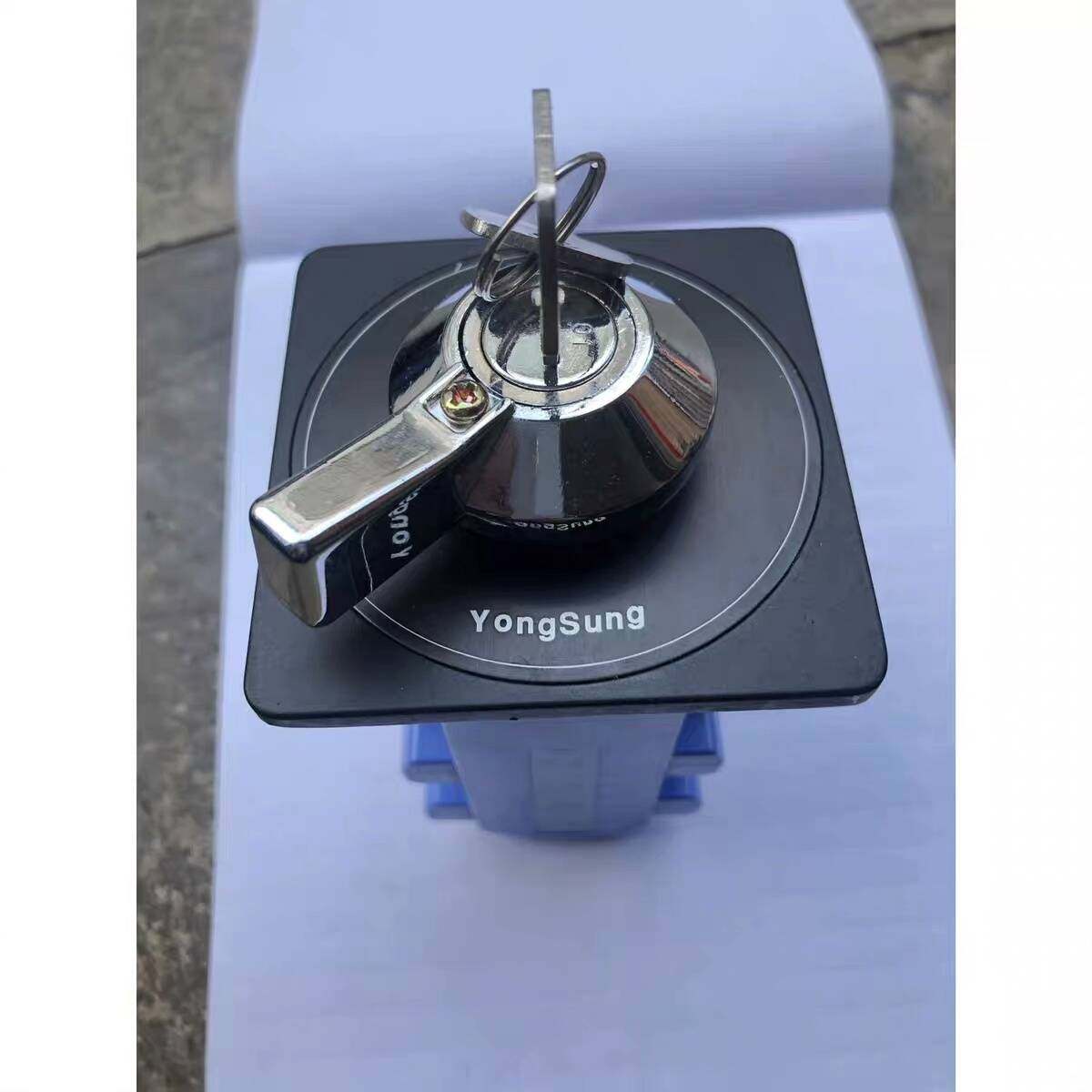 议价韩国 yongsung带钥匙旋转转换开关 2档 现货