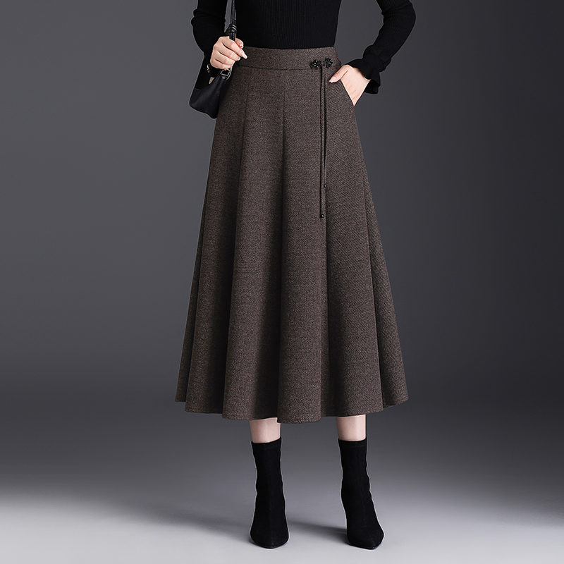 高级感春秋羊毛呢半身裙女秋冬季八片式大摆a字裙子气质高腰半裙