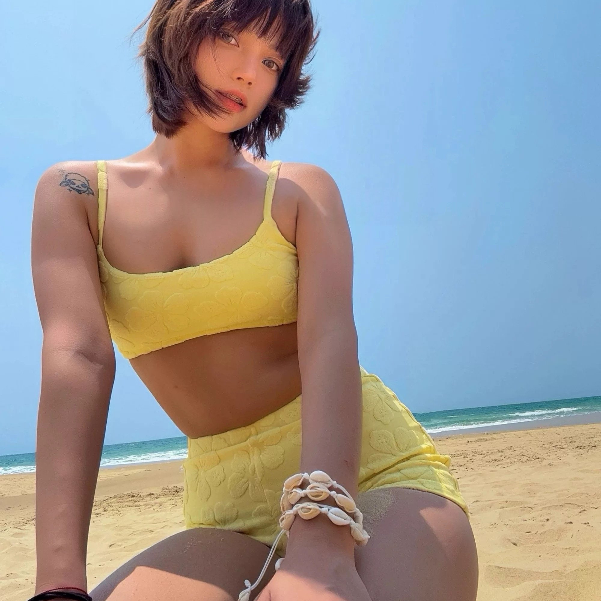 [杨采钰同款]分体泳衣女分体平角比基尼小胸聚拢显瘦遮肚温泉度假