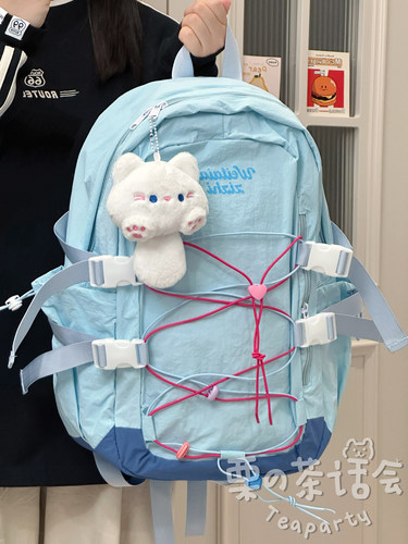 介山系书包的配色好高级！爱了