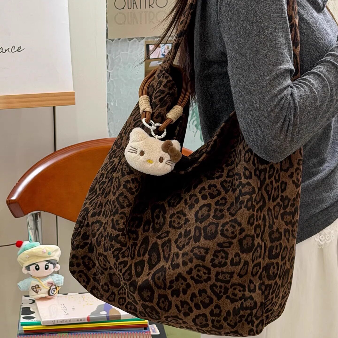 复古豹纹腋下包秋冬韩系慵懒风单肩包包女通勤托特包大容量帆布包,箱包皮具/热销女包/男包,托特包,淘宝优惠券,粉丝福利购,淘宝优惠卷