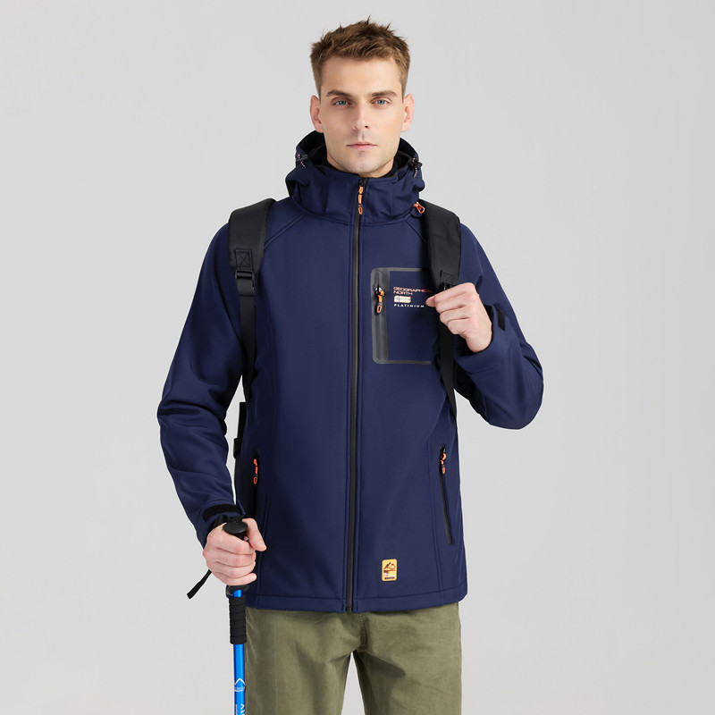 挪威新款户外软壳衣男秋冬抓绒衣外套加绒加厚防风防水冲锋衣夹克