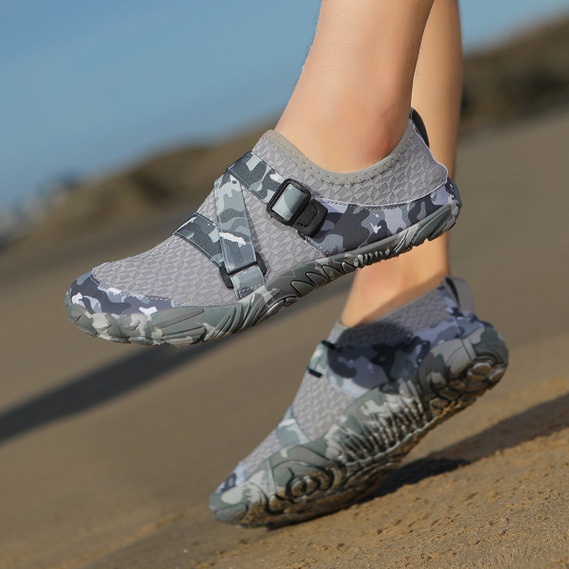 软底防滑情侣游泳涉水溯溪鞋轻便速干男女五指沙滩鞋骑行健身鞋子