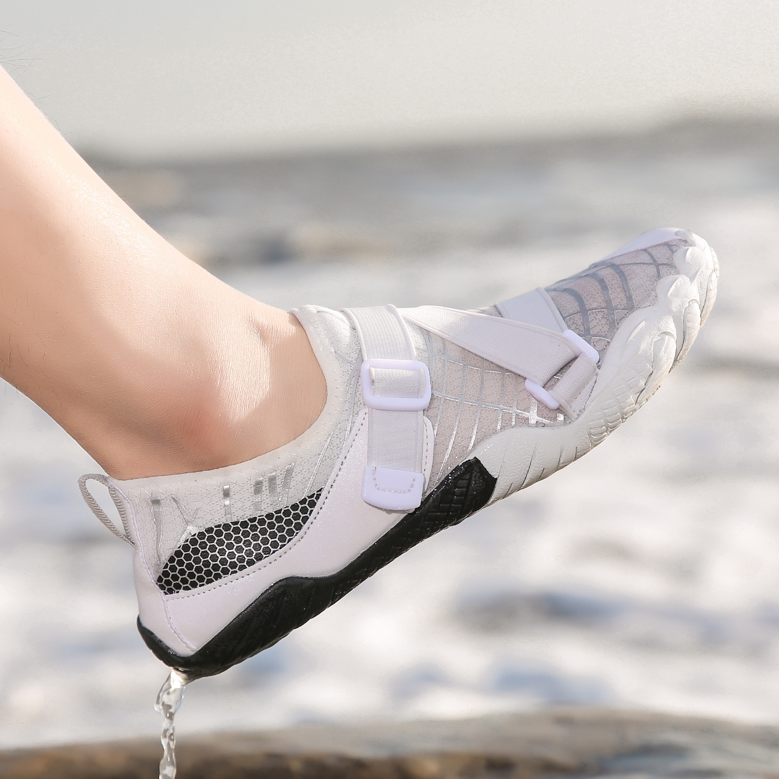 溯溪鞋软底防滑透气沙滩鞋健身鞋