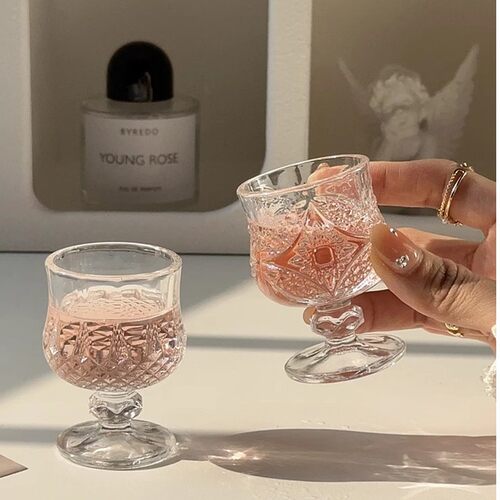 耐热玻璃小高脚迷你小酒杯白酒杯红酒杯小格调创意高颜值一口杯子