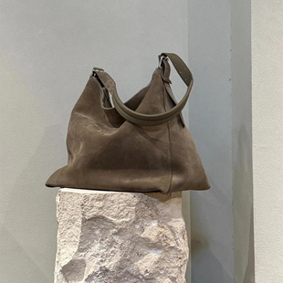 Belted Hobo单肩斜挎包牛皮麂皮流浪包大容量秋冬托特包男女通用