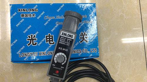 新龙XINLONG   光电眼跟踪器 包装机械色标传感器KS-W32   白色光