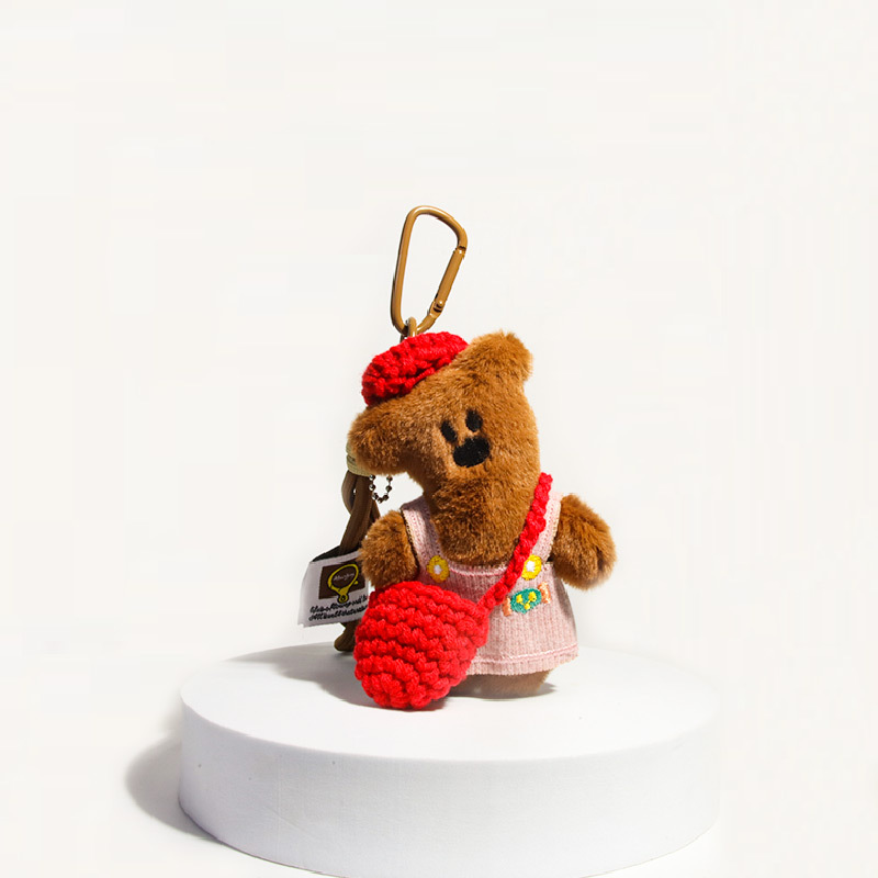 可爱憨豆背带小熊书包挂件针织包卡通毛绒公仔汽车钥匙扣学生礼物