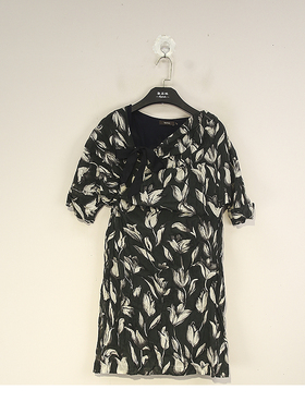 夏季 海阔T空 时尚v领印花短袖连衣裙女 99259