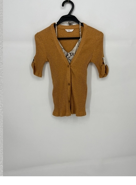 夏款 撤柜品牌 香T卡系列 假两件V领弹力思想针织上衣女17035