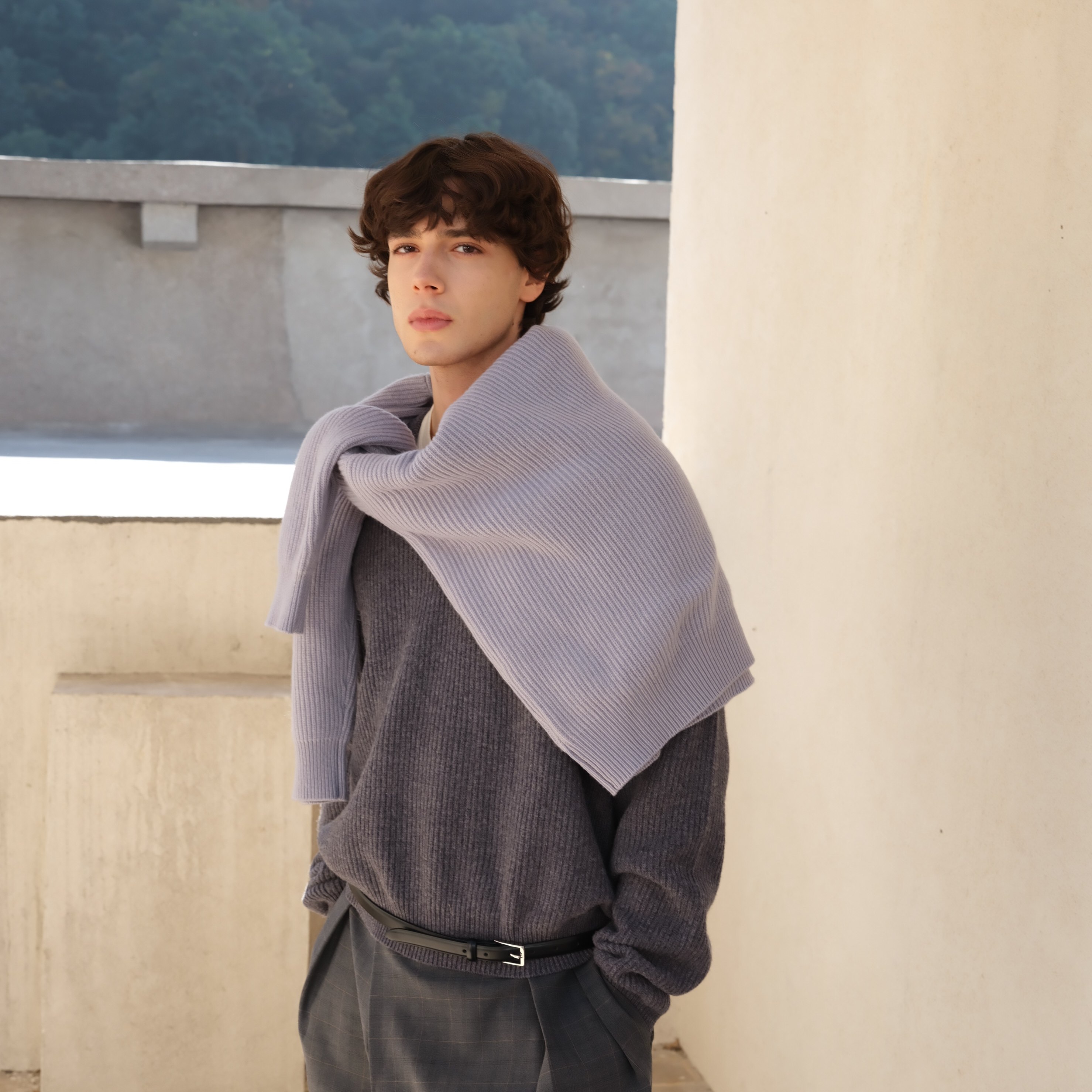 HOPECONCEPT薄雾蓝桉美丽诺羊毛立体坑条针织慵懒感V领毛衣#25523