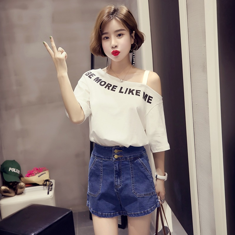 Short sleeved T-shirt Leakage shoulder jacket Summer wear new pattern Scheming Word collar strapless Easy Korean Edition student Base coatin the Women's clothing/Boutique , T-shirt  category - from Buy2taobao.com to provide professional Taobao agent buy service