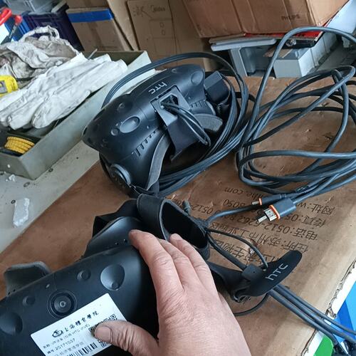 HTC VIVE-VR-H虚拟眼镜OPJT100虚拟眼镜--议价商品