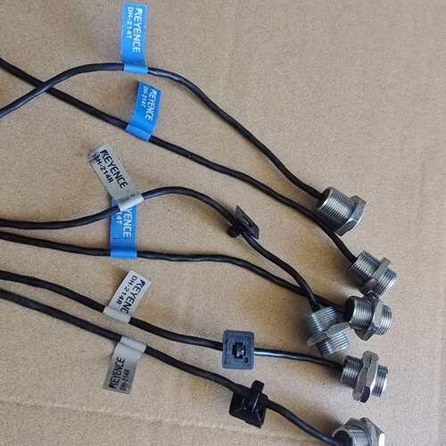 KEYENCE光电传感器，型号DH-214T和DH214R，--议价商品