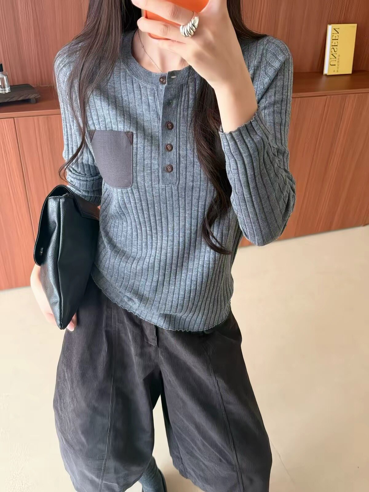韩系高级柔软细羊毛衣开衫女修身显瘦口袋坑条针织衫秋季新款9619