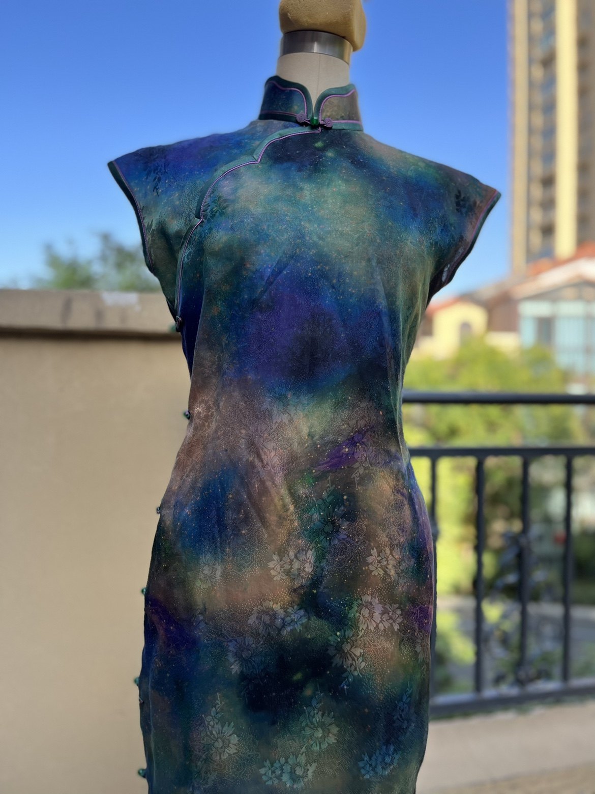 杨姑娘旗袍香云纱花罗渐变星空全开襟旗袍支持定制