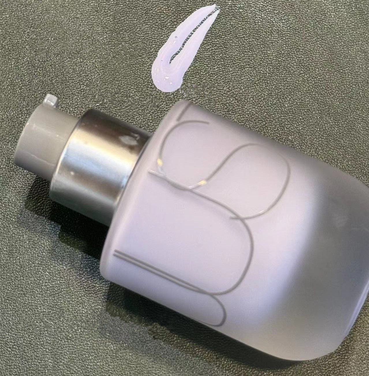 JUST.TINO嘉斯缇娜凝脂柔焦隔离乳霜 妆前保湿提亮遮瑕素颜霜紫隔