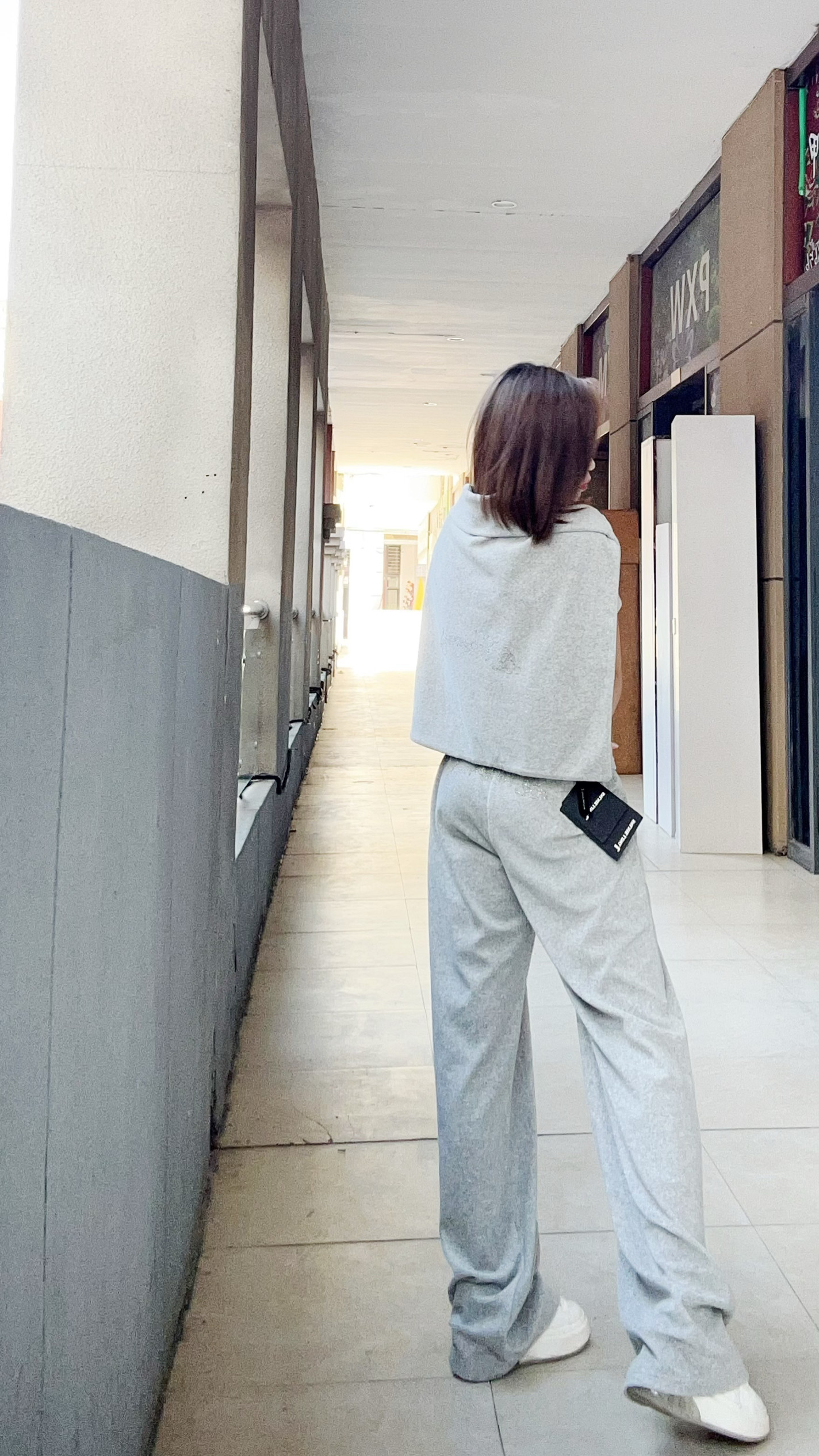 气质名媛时尚套装夏季新款运动服小个子短袖阔腿裤披肩套装显瘦