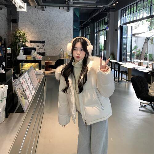 BOOMLIMIT/Mino 连帽白色短款加厚羽绒服山羊绒毛领加厚外套