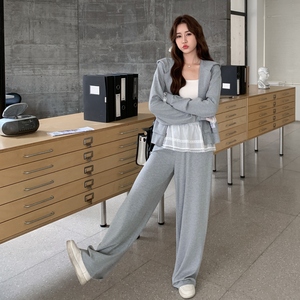 灰色休闲运动连帽卫衣套装女秋季韩系减龄蕾丝拼接阔腿长裤两件套，女装运动套装，浙宝127A