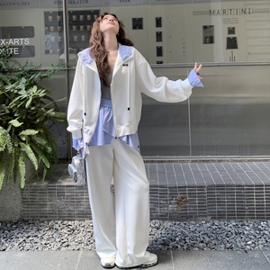 条纹拼接连帽白色卫衣阔腿裤套装女秋季ootd减龄两件套爆款高级感，女装运动套装，浙宝127A