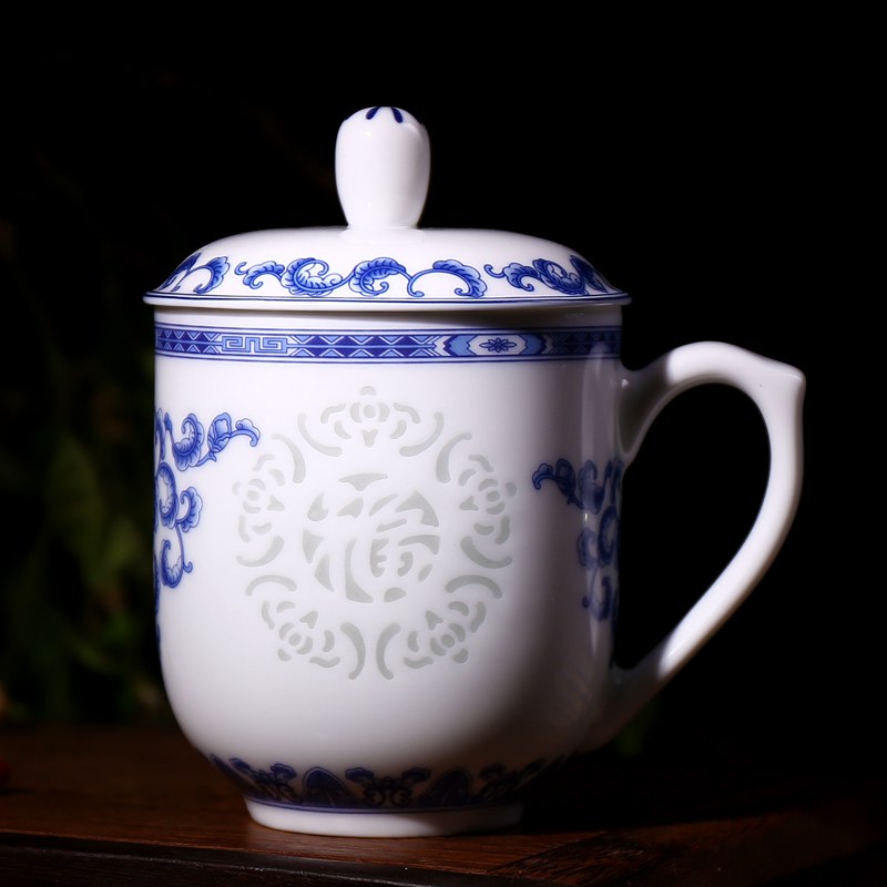 梓鑫景德镇茶杯陶瓷带盖水杯青花玲珑瓷杯办公室个人会议杯400ml