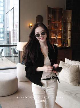 三喜threec 很特别的面料/磨砂牛皮绒合身口袋短款黑色外套女