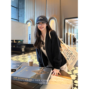 三喜threec 《博物馆毛衣》全羊毛*长期主义系列*v领拉链毛衣开衫